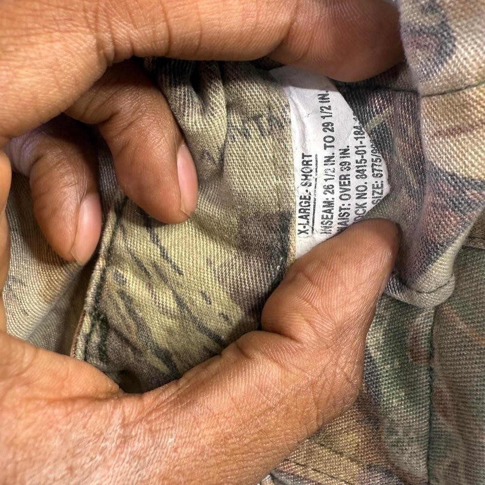 Vintage Camo Cargo Pants Mens 40x28 XL Short Leaf Print Hunting Outdoors - Picture 7 of 8